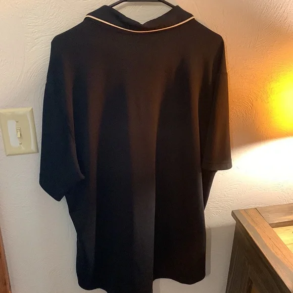 Pittsburgh penguin Reebok polo shirt, extra-large, black with gold trim - Picture 4 of 6